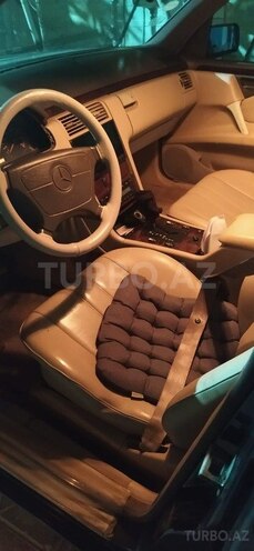 Mercedes E 230 1997, 245,000 km - 2.3 l - Bakı