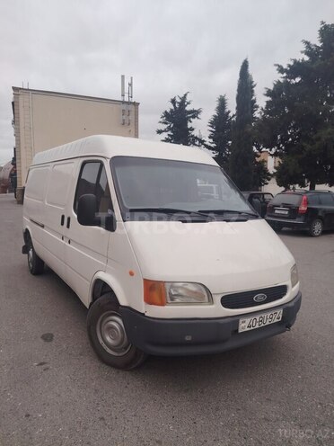 Ford Transit 2000, 380,000 km - 2.5 л - Quba