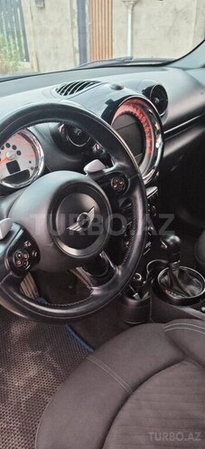 Mini Cooper 2010, 241,000 km - 1.6 l - 
