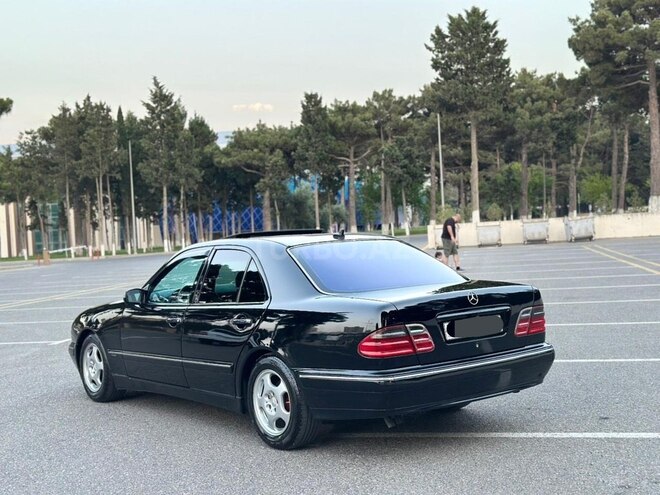 Mercedes E 240 2001, 345,546 km - 2.4 л - Sumqayıt