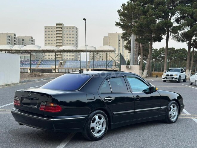 Mercedes E 240 2001, 345,546 km - 2.4 л - Sumqayıt
