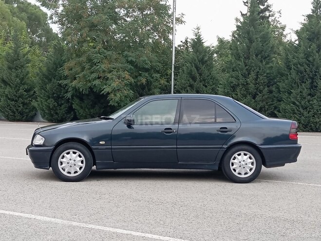 Mercedes C 200 2000, 274,000 km - 2.0 l - Sabirabad