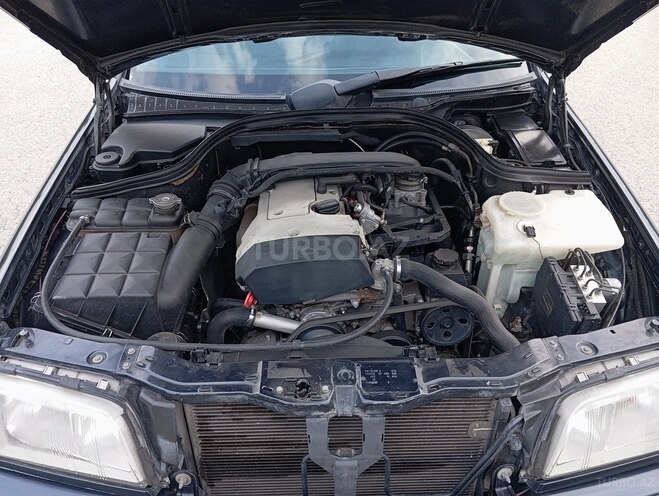 Mercedes C 200 2000, 274,000 km - 2.0 l - Sabirabad