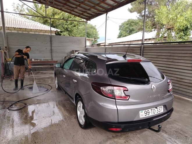 Renault Megane 2010, 353,000 km - 1.5 l - Şəki