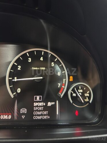 BMW 528-25