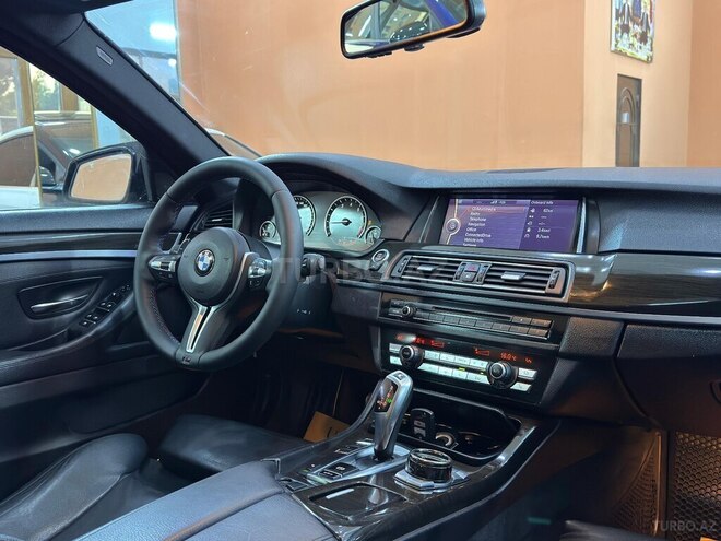 BMW 528-19