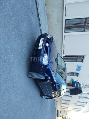 Volkswagen Golf 1999, 256,902 km - 1.6 l - Bakı