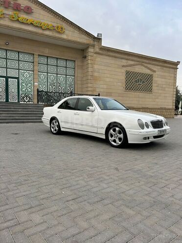 Mercedes E 220 d 2000, 312,000 km - 2.2 l - Bakı
