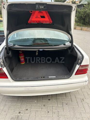 Mercedes E 220 d 2000, 312,000 km - 2.2 l - Bakı