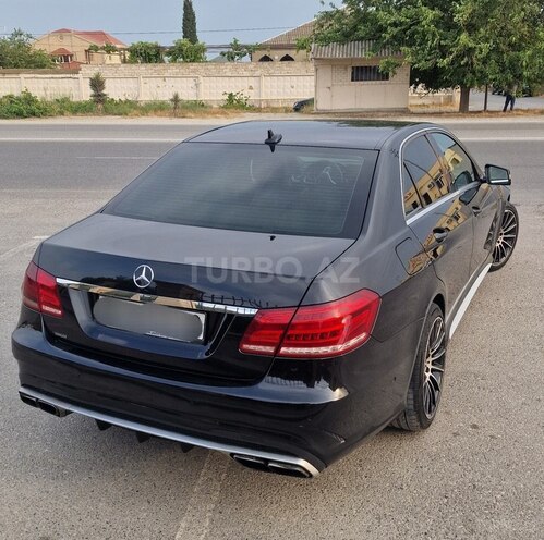 Mercedes E 220 2013, 235,000 km - 2.1 л - Bakı