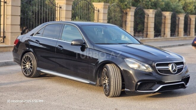 Mercedes E 220 2013, 235,000 km - 2.1 л - Bakı