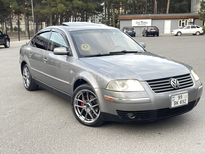 Volkswagen Passat 2003, 228,000 km - 1.8 l - Sumqayıt