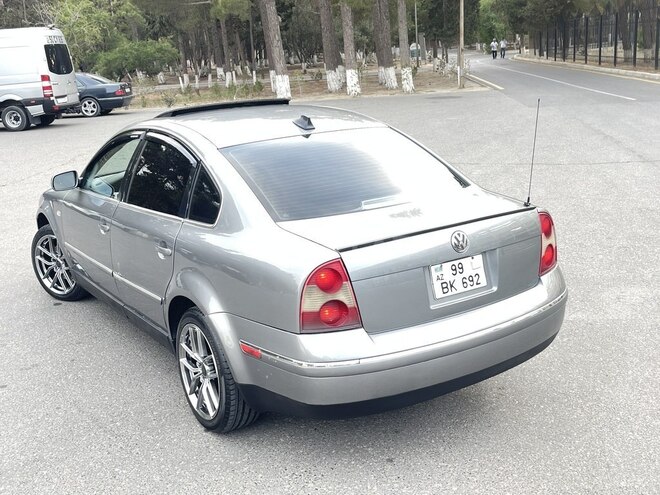 Volkswagen Passat 2003, 228,000 km - 1.8 l - Sumqayıt