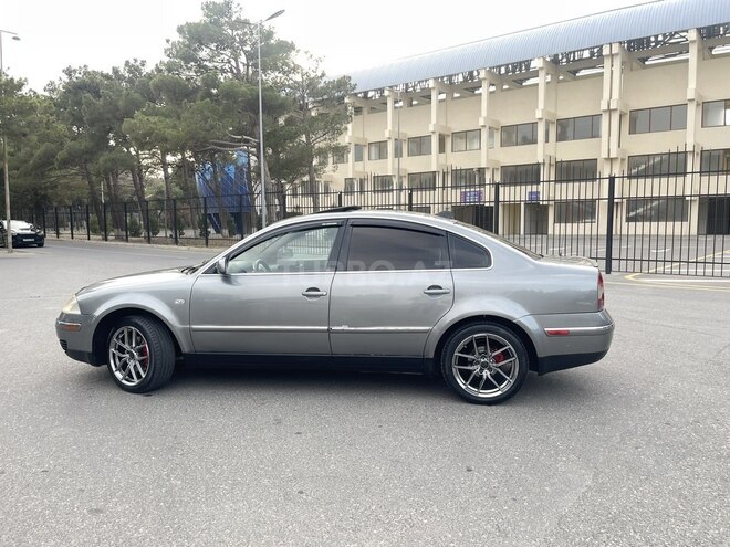 Volkswagen Passat 2003, 228,000 km - 1.8 l - Sumqayıt
