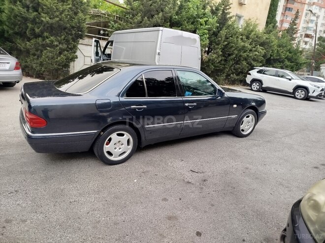 Mercedes E 230 1996, 350,456 km - 2.3 l - Bakı