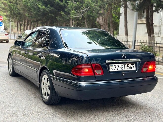 Mercedes E 220 d 1999, 330,000 km - 2.2 l - Sumqayıt
