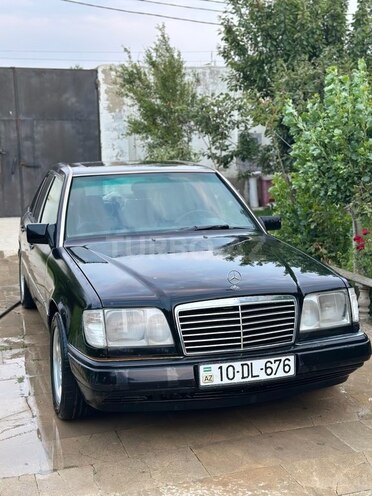 Mercedes E 280 1994, 364,532 km - 2.8 l - Bakı
