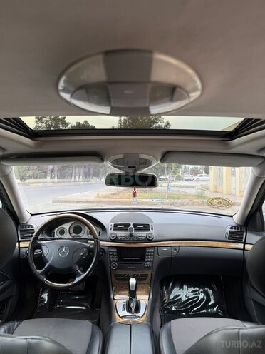 Mercedes E 240 2005, 385,000 km - 2.6 l - Şirvan
