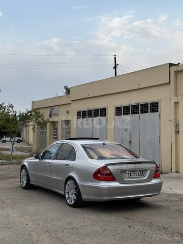 Mercedes E 240 2005, 385,000 km - 2.6 l - Şirvan
