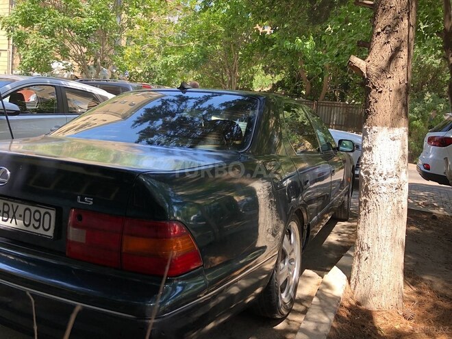 Lexus  1997, 450,000 km - 4.0 l - Bakı