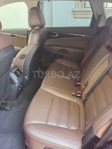 Kia Sorento-15