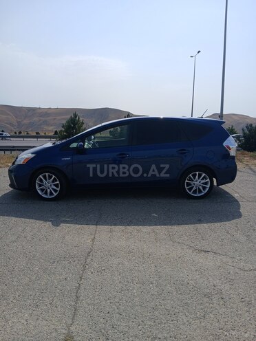 Toyota Prius V 2013, 139,660 km - 1.8 l - Bakı