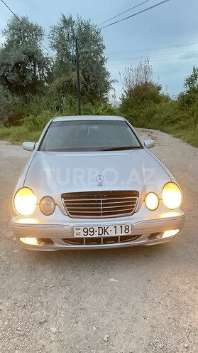 Mercedes E 220 d 2001, 387,682 km - 2.2 l - Kürdəmir