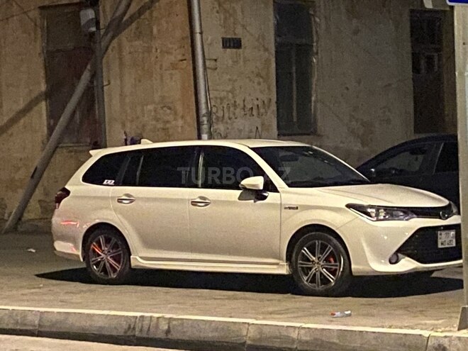 Toyota Corolla Fielder 2016, 170,000 km - 1.5 l - Bakı