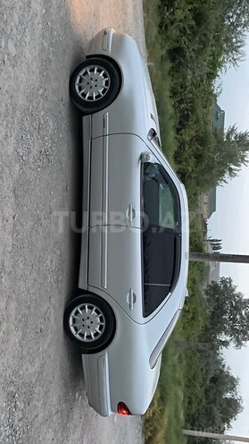 Mercedes E 220 d 2001, 387,682 km - 2.2 l - Kürdəmir