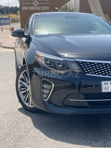 Kia Optima-5
