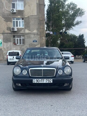 Mercedes E 240 1998, 306,000 km - 2.4 l - Sumqayıt