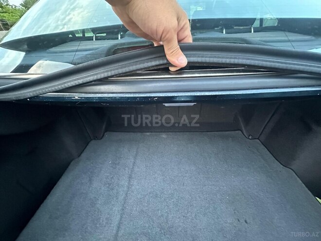 Mercedes E 240 1998, 306,000 km - 2.4 l - Sumqayıt