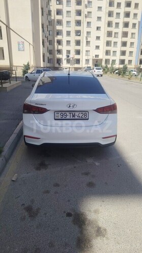 Hyundai Accent 2019, 157,300 km - 1.6 л - Bakı