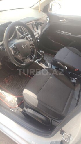 Hyundai Accent 2019, 157,300 km - 1.6 л - Bakı