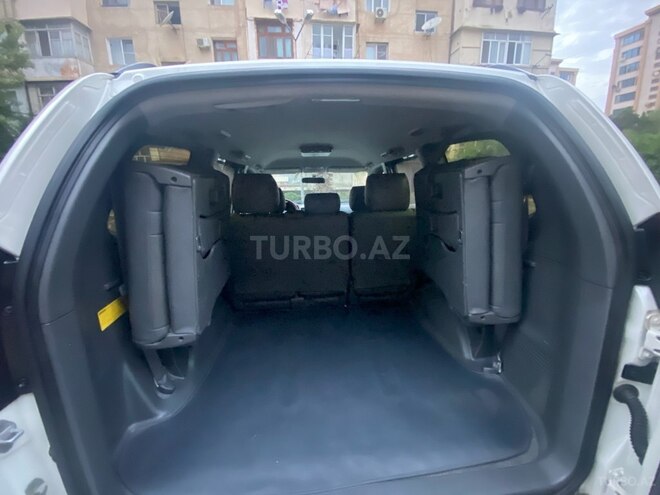 Toyota Land Cruiser Prado 2009, 181,000 km - 2.7 л - Bakı