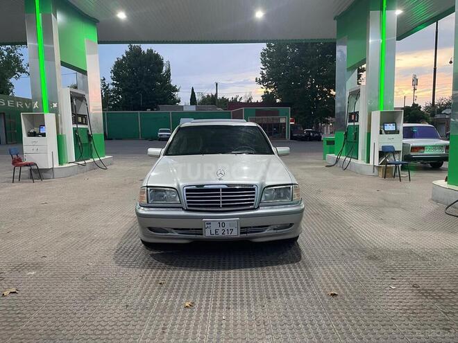 Mercedes C 240 1998, 300,000 km - 2.4 l - Gəncə