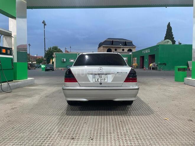 Mercedes C 240 1998, 300,000 km - 2.4 l - Gəncə