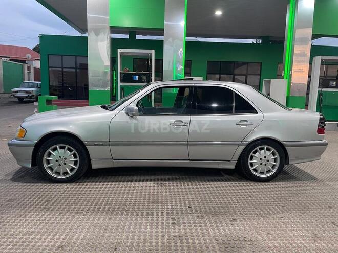 Mercedes C 240 1998, 300,000 km - 2.4 l - Gəncə