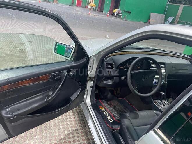 Mercedes C 240 1998, 300,000 km - 2.4 l - Gəncə