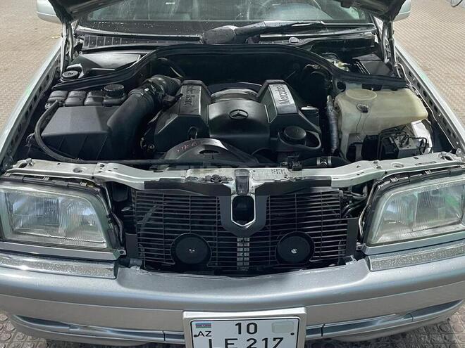 Mercedes C 240 1998, 300,000 km - 2.4 l - Gəncə