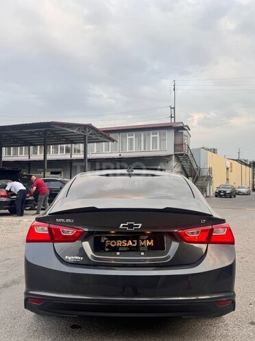 Chevrolet Malibu-9