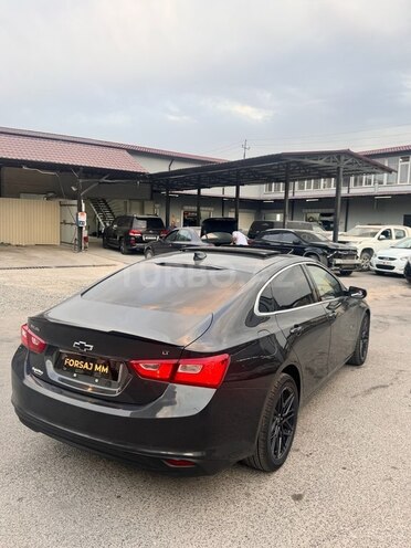 Chevrolet Malibu-5