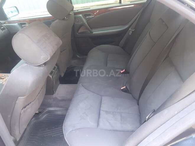 Mercedes E 200 1999, 435,200 km - 2.0 l - Sabirabad