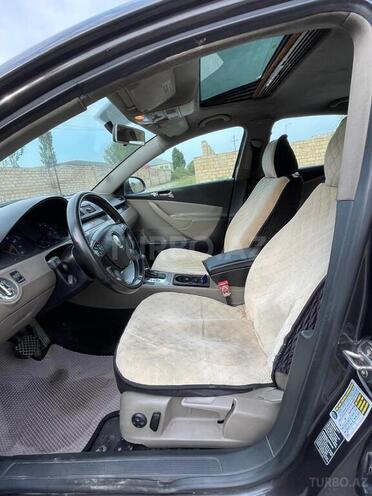 Volkswagen Passat 2005, 283,000 km - 2.0 l - Bakı