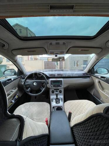 Volkswagen Passat 2005, 283,000 km - 2.0 l - Bakı