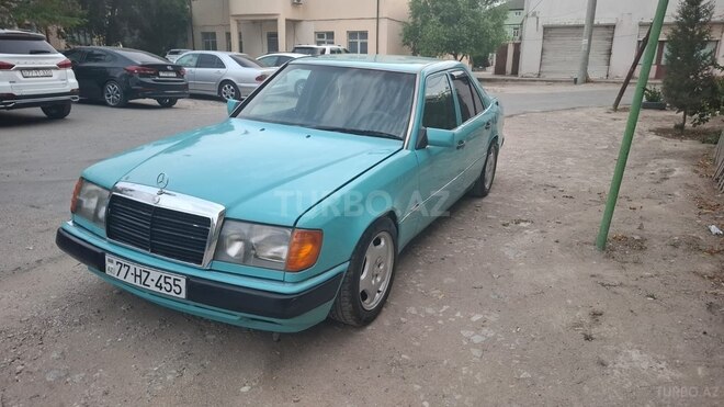 Mercedes E 260 1985, 280,000 km - 2.6 l - Sumqayıt