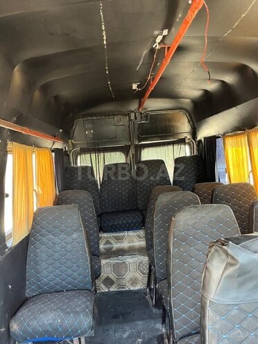 Mercedes 208 D 1991, 500,000 km - 2.9 l - Sabirabad