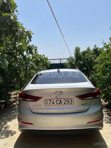Hyundai Avante 2015, 22,000 km - 1.6 l - Bakı