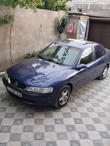 Opel Vectra 1996, 325,000 km - 1.8 l - Bakı