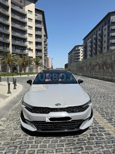 Kia K5-1
